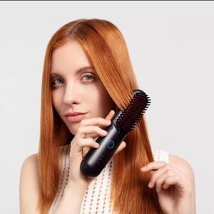 TYMO Porta Pro Portable Hair Straightener Brush